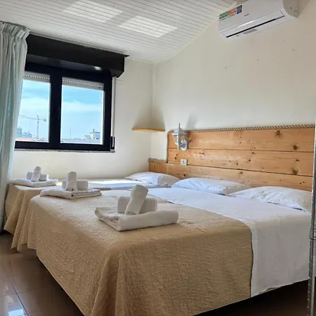 Hotel Garisenda - In Centro A -