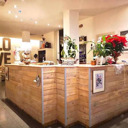 Garisenda -b&b&brunch In Centro A Riccione- Hotel